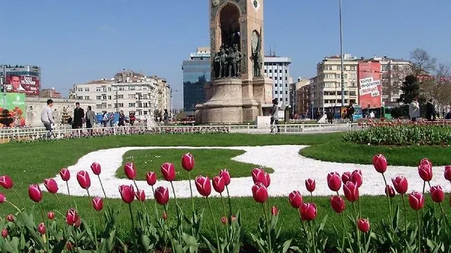 Black Bird شقة فندقية 2*