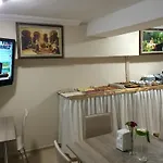 公寓式酒店 Black Bird 2*