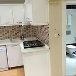 Black Bird 公寓式酒店 2*