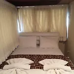 Black Bird 公寓式酒店