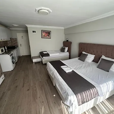 Apart Otel Black Bird