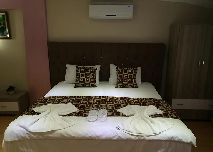 Apart Otel Black Bird 2*